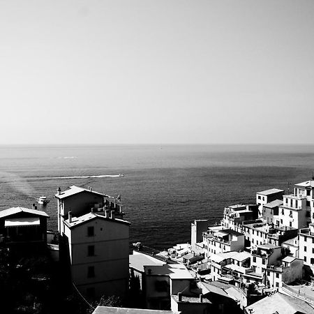 Hotel Cinque Terre Coast To Coast à Riomaggiore Extérieur photo