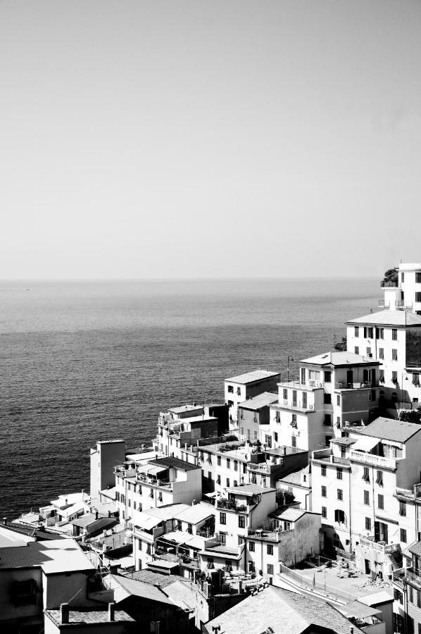 Hotel Cinque Terre Coast To Coast à Riomaggiore Extérieur photo